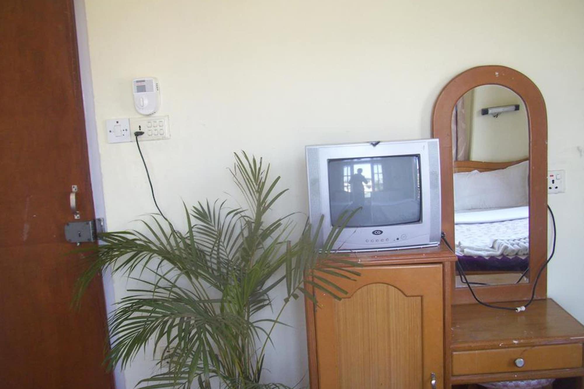 Hotel The Billabong Garden Pokhara Exterior foto